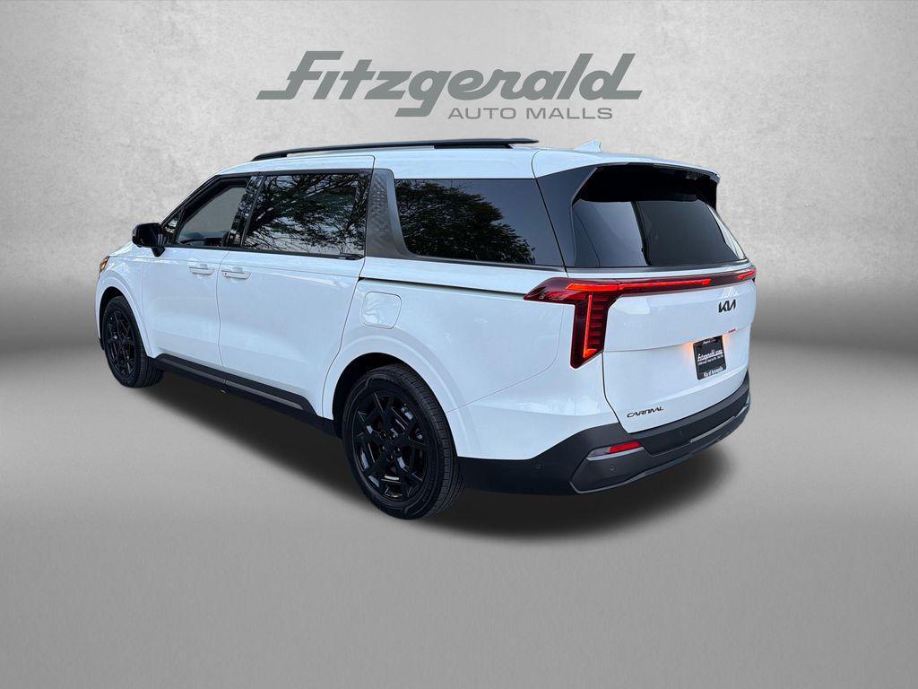 new 2026 Kia Carnival Hybrid car, priced at $54,933