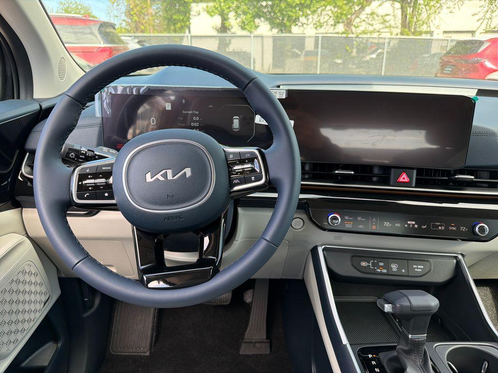 new 2026 Kia Carnival car, priced at $52,018