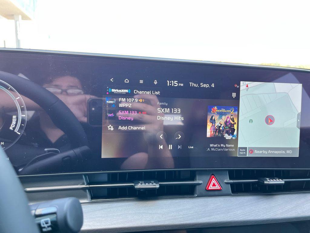 new 2025 Kia Sportage Plug-In Hybrid car, priced at $41,993