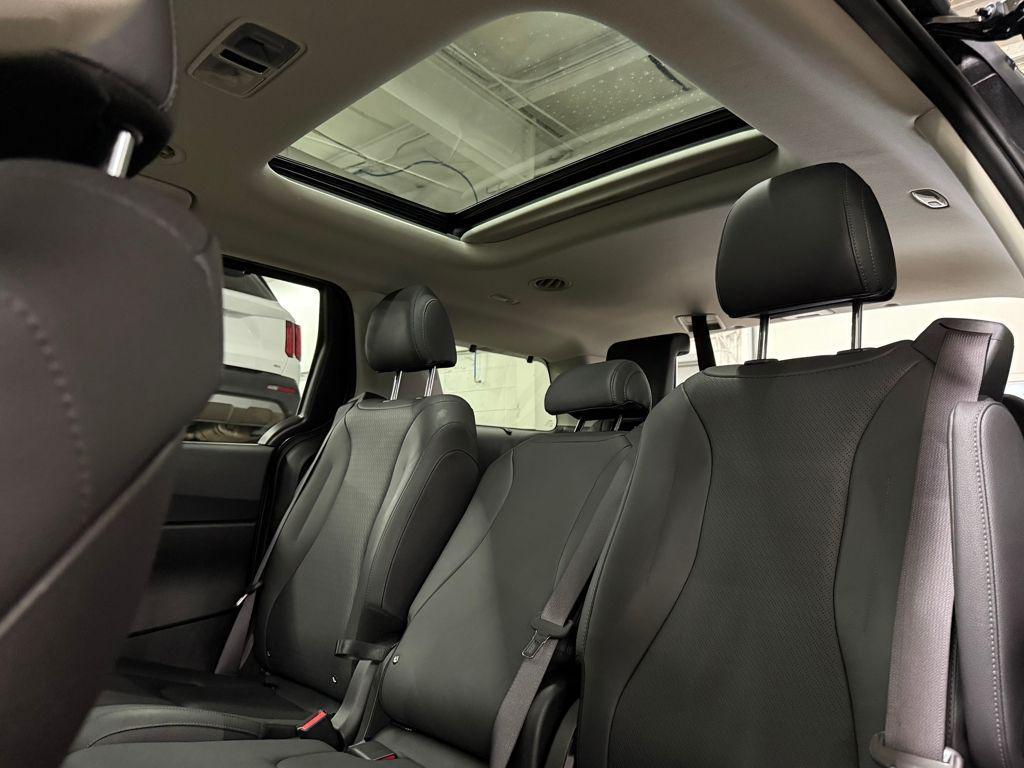 used 2025 Kia Carnival car, priced at $46,988