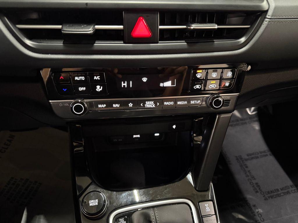 used 2025 Kia Seltos car, priced at $25,788