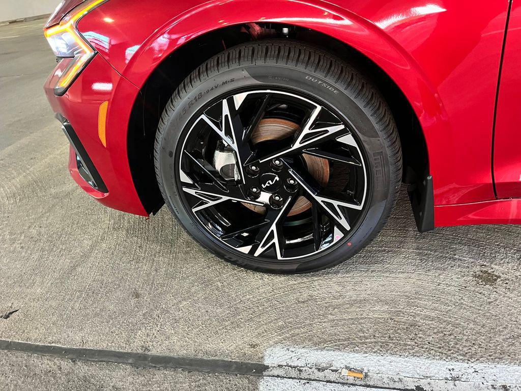 new 2025 Kia K5 car, priced at $29,369