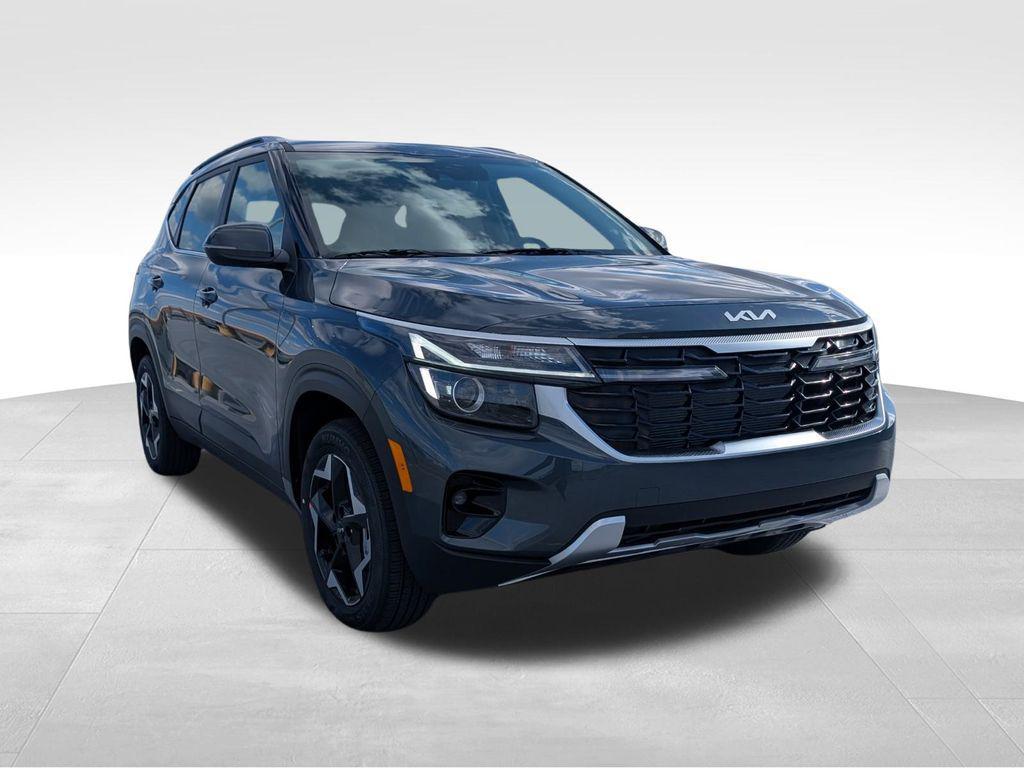 new 2025 Kia Seltos car, priced at $27,695