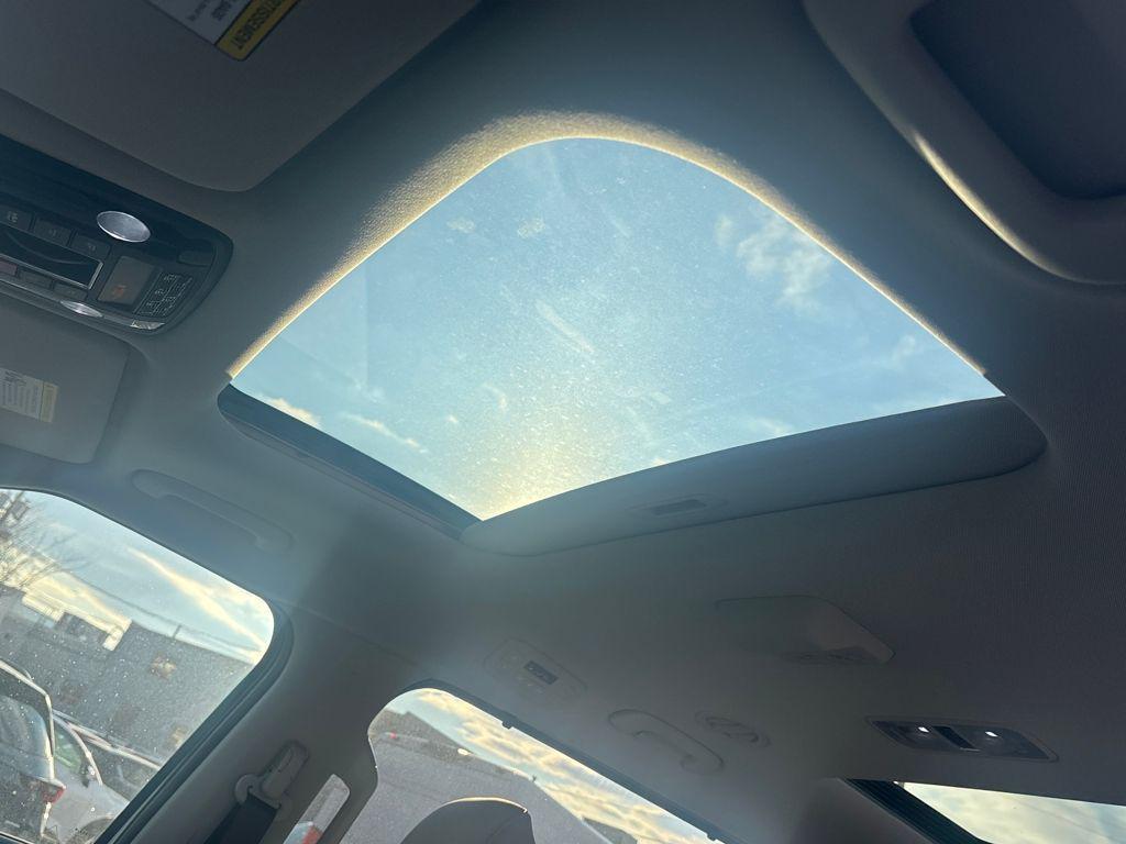 new 2026 Kia Carnival car, priced at $45,856