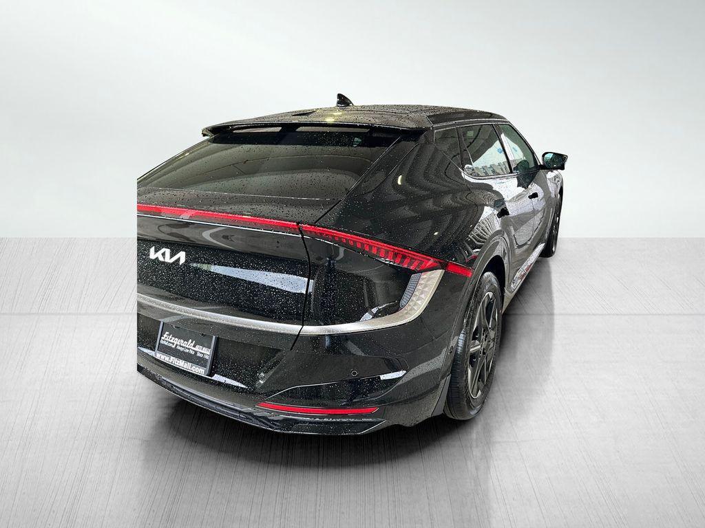 new 2025 Kia EV6 car, priced at $45,704