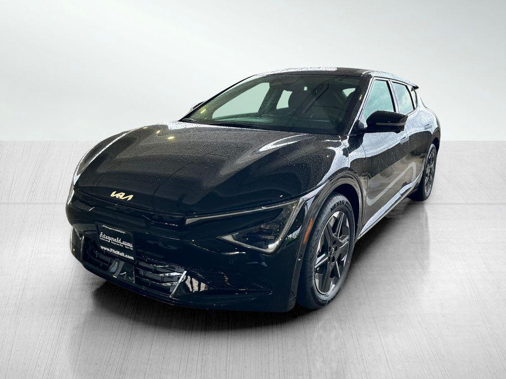 new 2025 Kia EV6 car, priced at $45,704