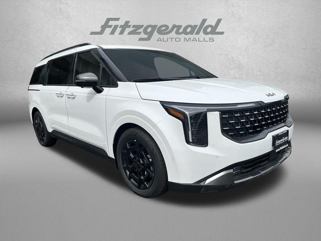 new 2025 Kia Carnival car, priced at $54,424