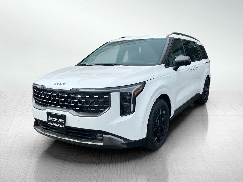 new 2025 Kia Carnival car, priced at $53,674