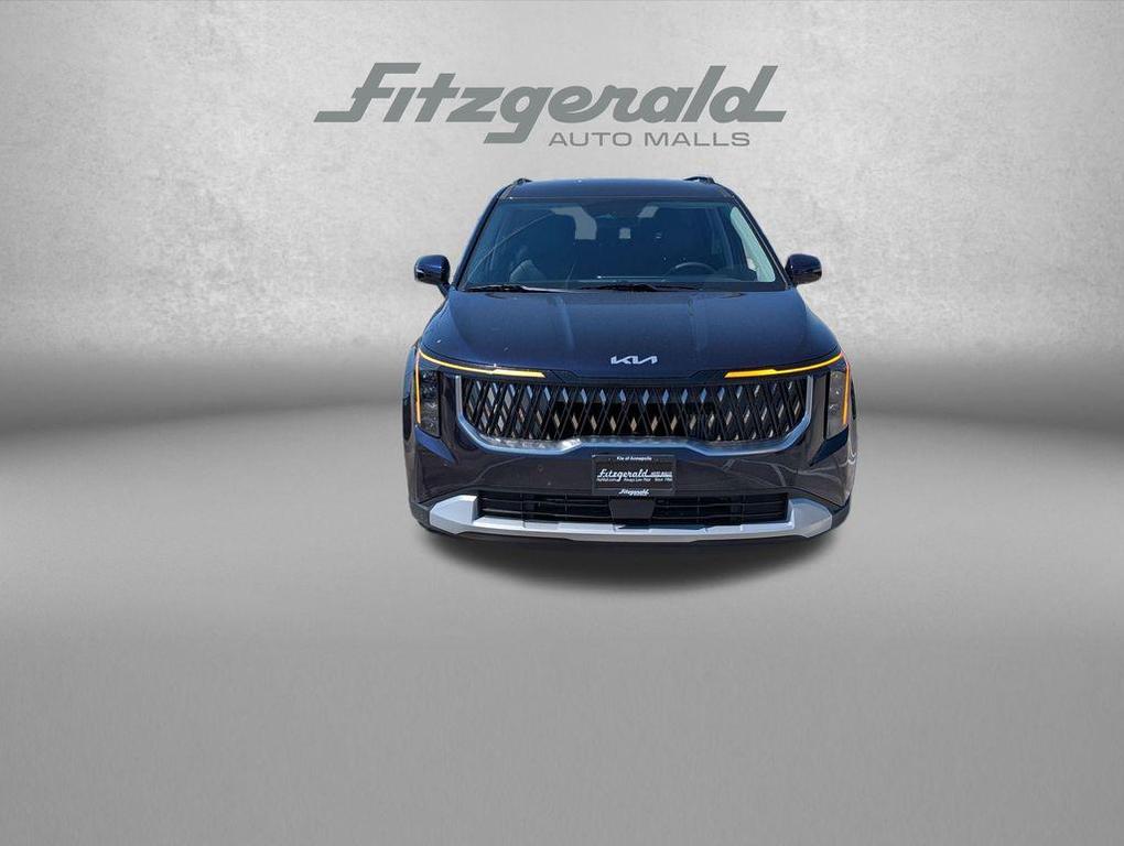 new 2026 Kia Carnival Hybrid car, priced at $45,525