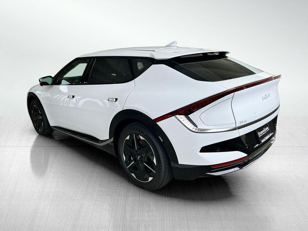 new 2025 Kia EV6 car, priced at $45,809