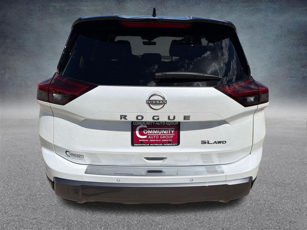 used 2024 Nissan Rogue car, priced at $28,363