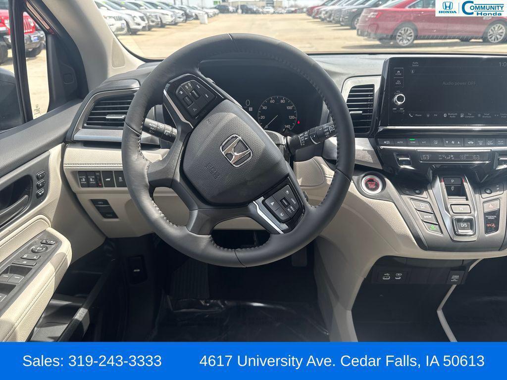 new 2026 Honda Odyssey car, priced at $43,229