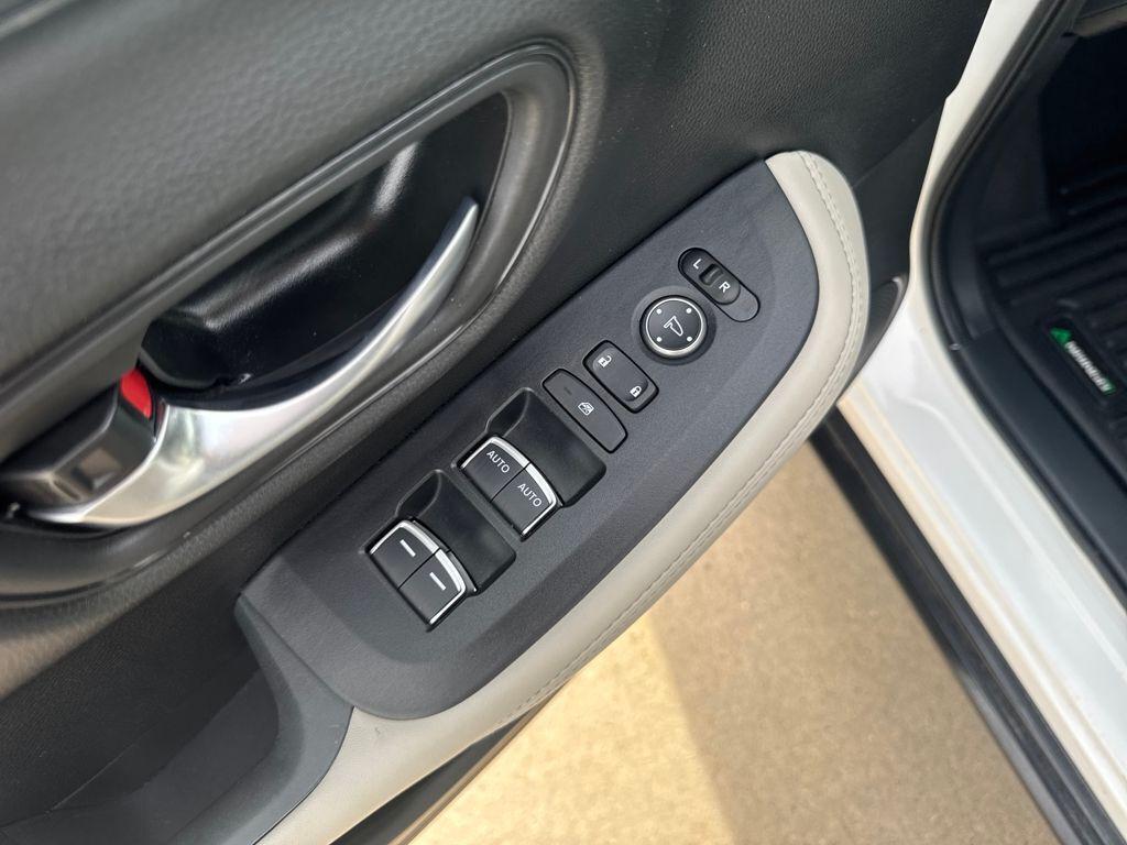 used 2026 Honda HR-V car, priced at $30,521