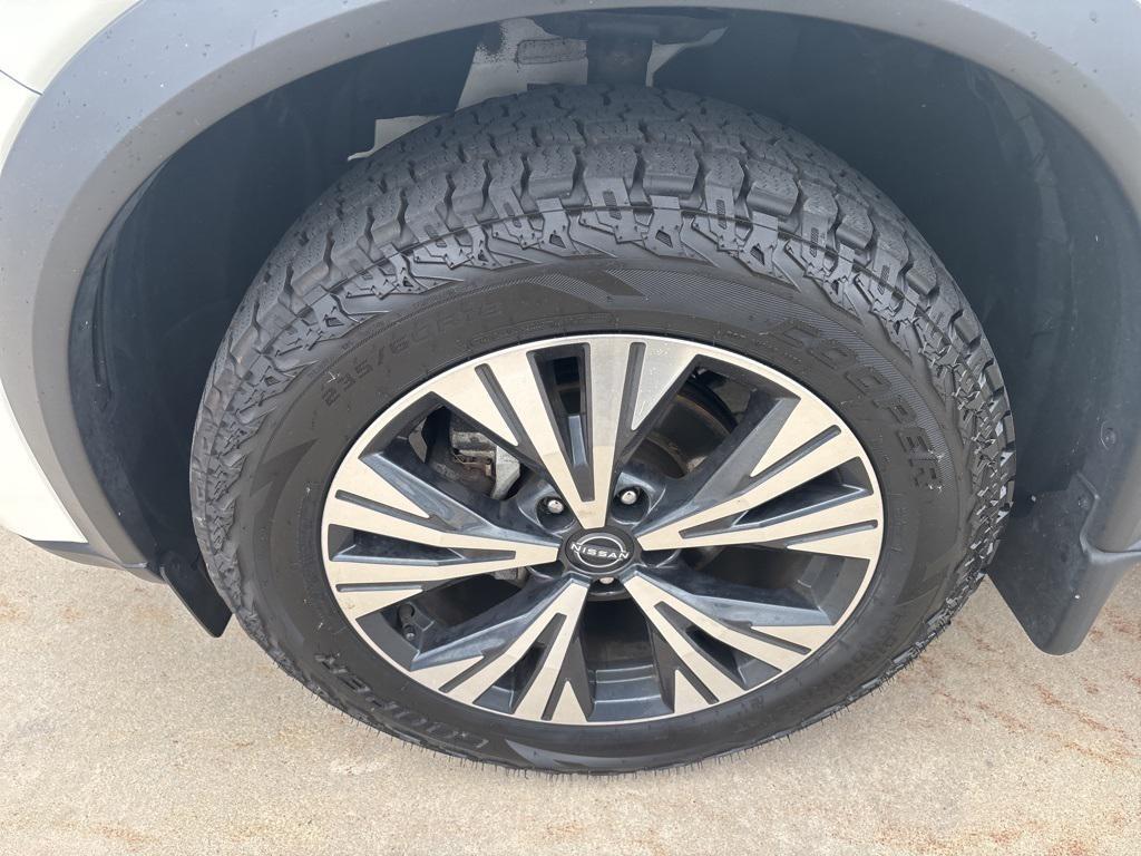 used 2023 Nissan Rogue car, priced at $23,568