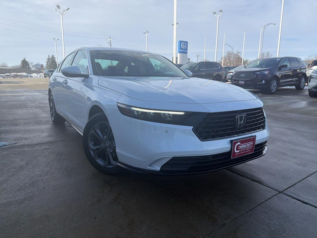 new 2025 Honda Accord Hybrid car, priced at $35,028