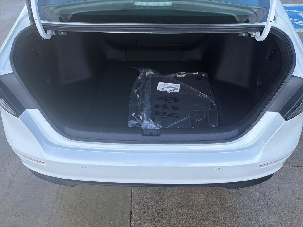 new 2025 Honda Accord Hybrid car, priced at $35,028