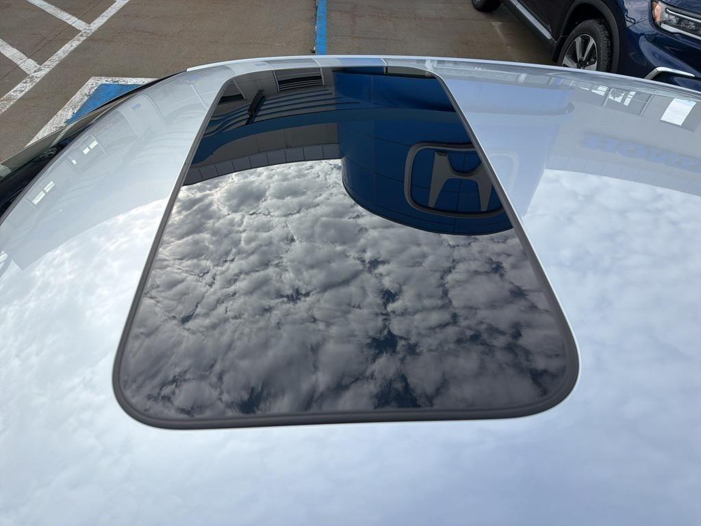 new 2026 Honda Civic Hybrid car, priced at $29,392