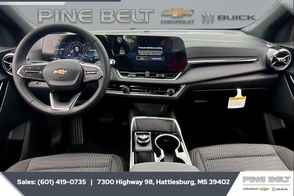 new 2026 Chevrolet Equinox car, priced at $29,165