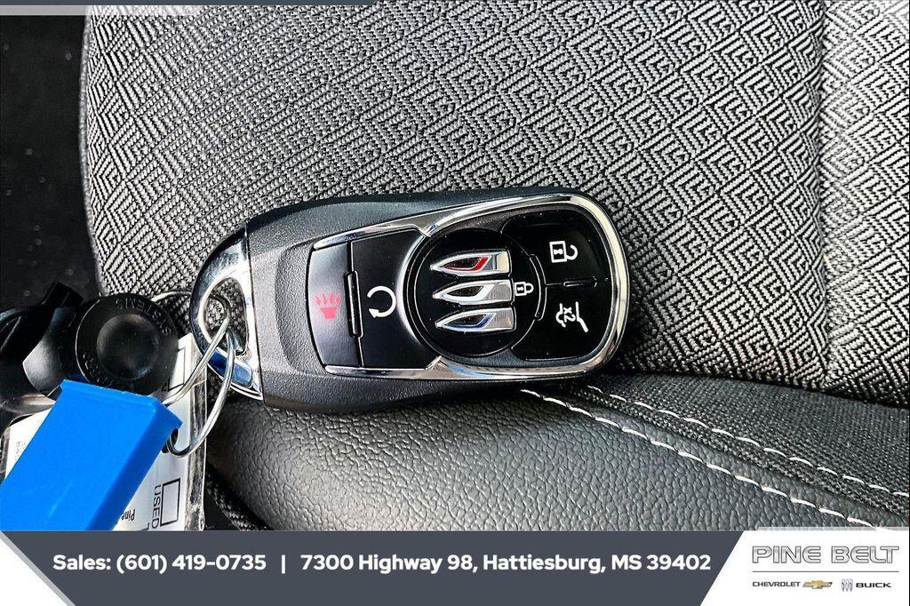 new 2026 Buick Encore GX car, priced at $27,547