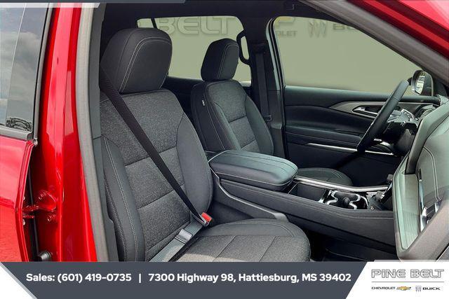 new 2026 Chevrolet Traverse car, priced at $39,153