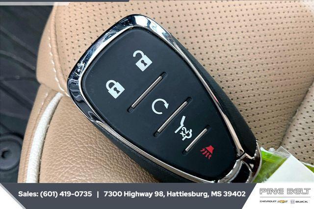 used 2023 Chevrolet Traverse car, priced at $33,922