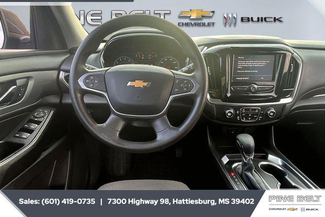 used 2021 Chevrolet Traverse car, priced at $21,900