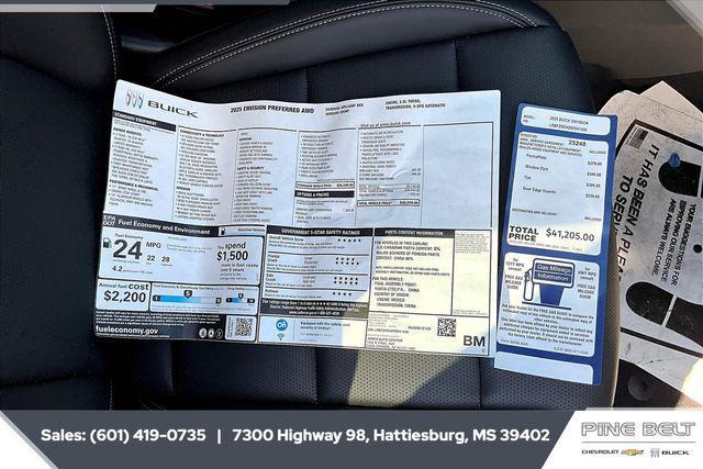 new 2025 Buick Envision car, priced at $36,235