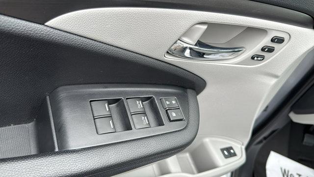 used 2022 Honda Pilot car, priced at $30,387