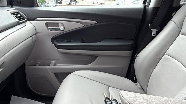 used 2022 Honda Pilot car, priced at $30,387