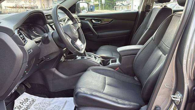 used 2019 Nissan Rogue Sport car, priced at $15,924