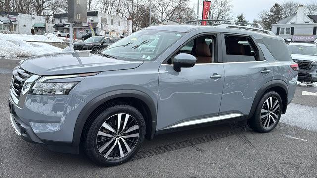 used 2024 Nissan Pathfinder car, priced at $39,999