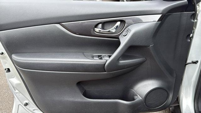 used 2020 Nissan Rogue car, priced at $15,741