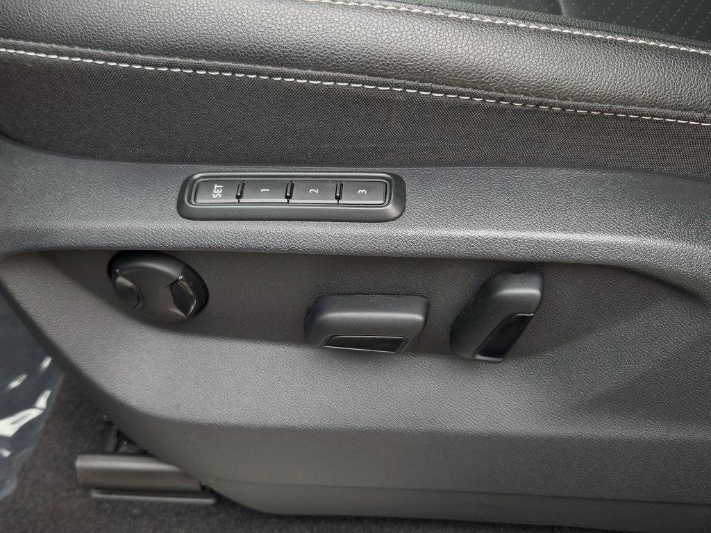 used 2023 Volkswagen Atlas car, priced at $31,495