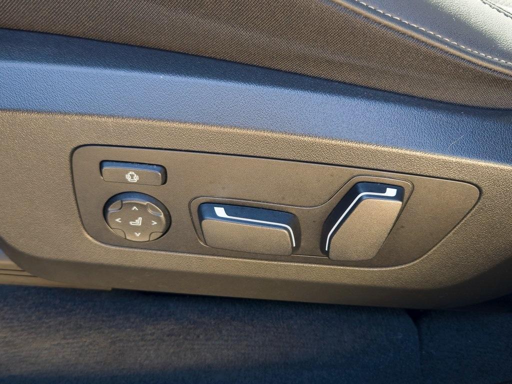 used 2025 BMW X3 car, priced at $43,495