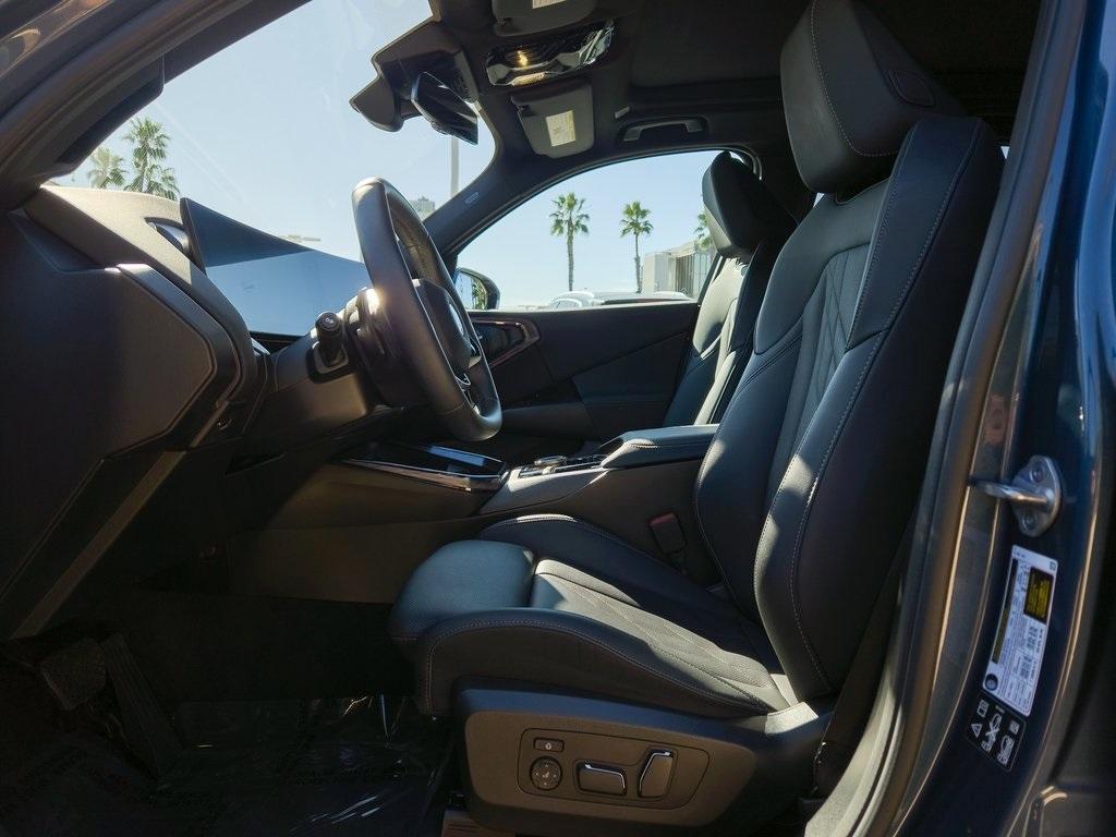 used 2025 BMW X3 car, priced at $43,495