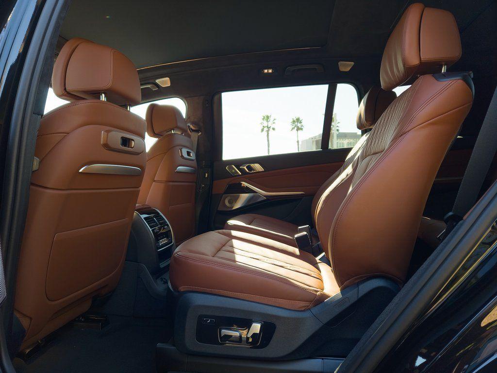 new 2026 BMW X7 car, priced at $105,600