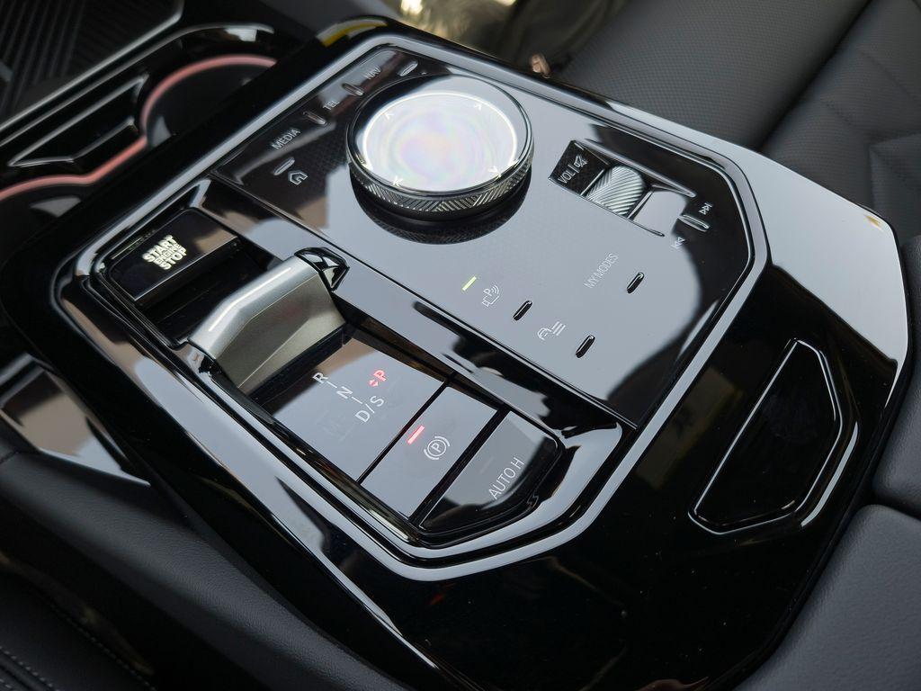 new 2026 BMW 550e car, priced at $84,015