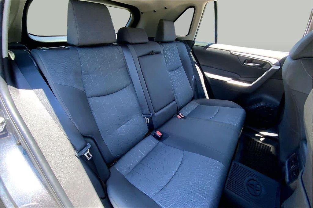 used 2022 Toyota RAV4 Hybrid car, priced at $33,433