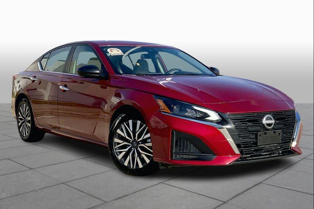 used 2025 Nissan Altima car, priced at $20,042