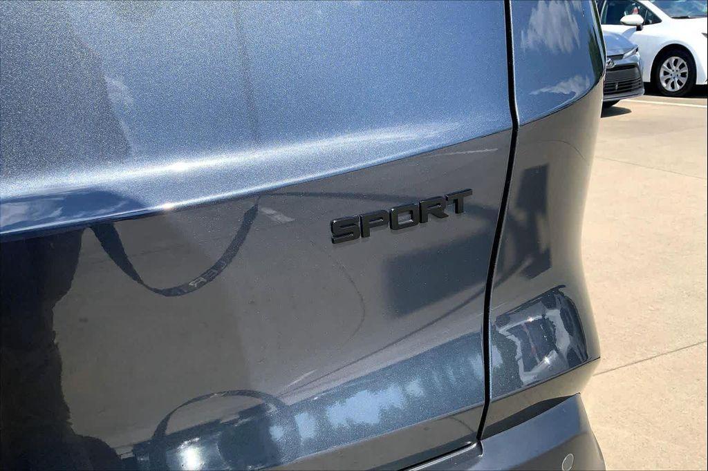 used 2024 Honda CR-V Hybrid car, priced at $35,614