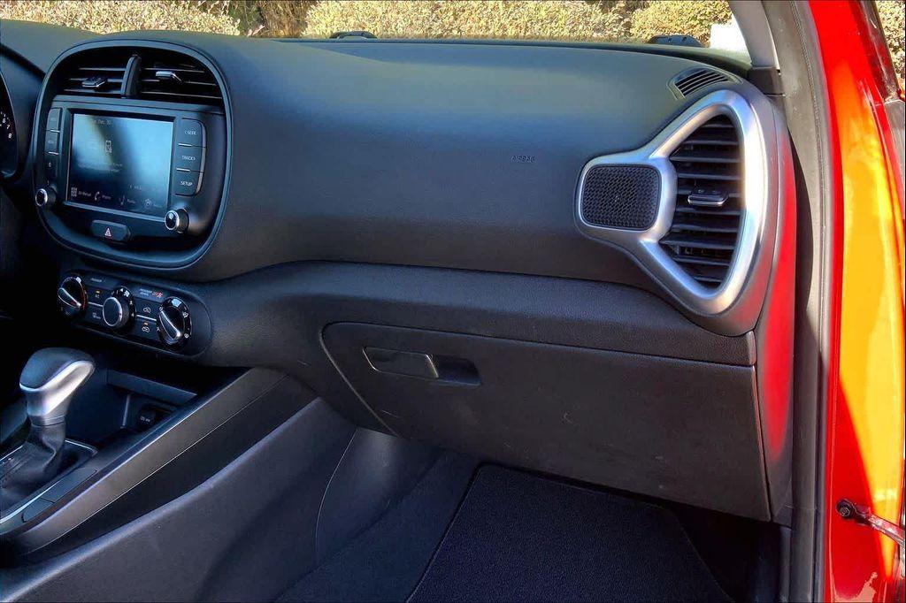 used 2022 Kia Soul car, priced at $14,967