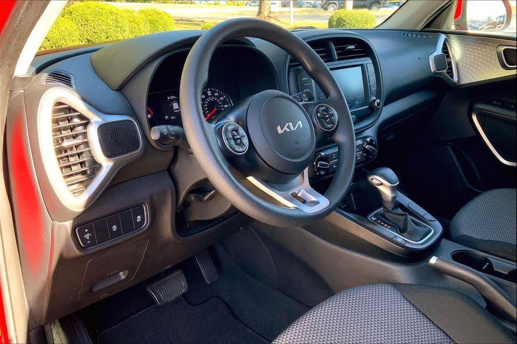 used 2022 Kia Soul car, priced at $14,967