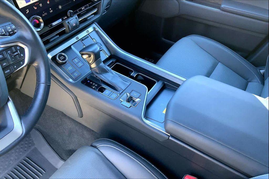 used 2024 Lexus GX 550 car, priced at $86,430