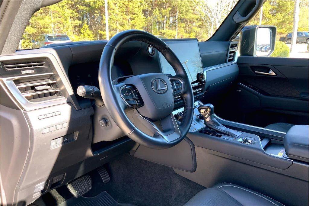 used 2024 Lexus GX 550 car, priced at $86,430