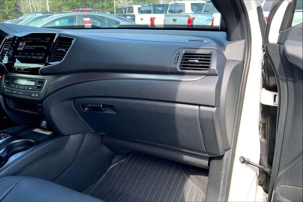 used 2022 Honda Passport car, priced at $24,493