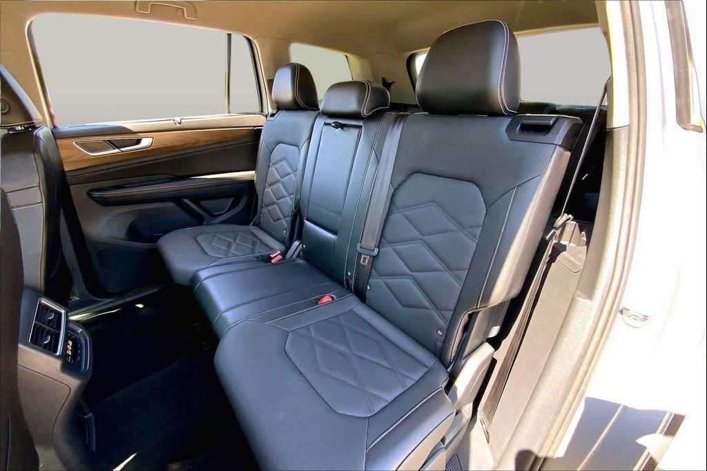 used 2024 Volkswagen Atlas car, priced at $29,793