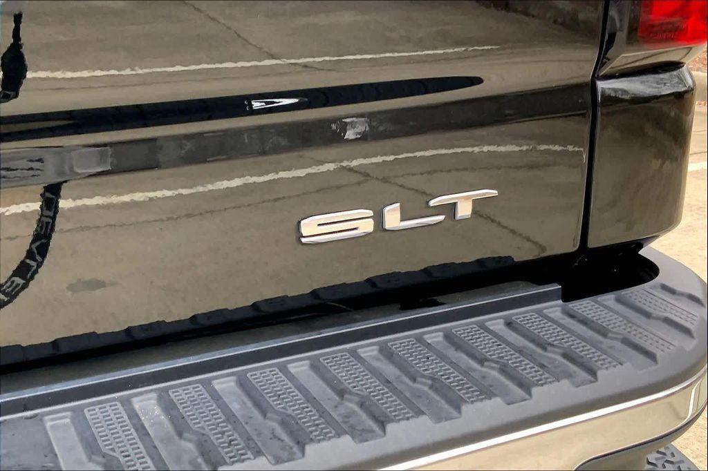 used 2025 GMC Sierra 1500 car, priced at $44,116