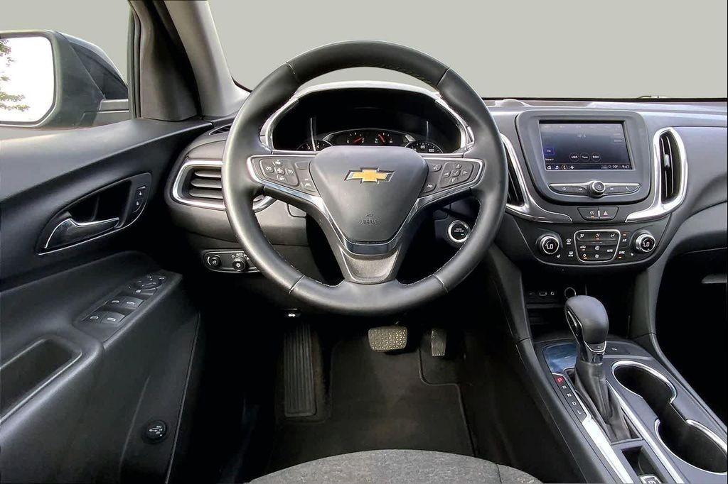 used 2024 Chevrolet Equinox car, priced at $21,104