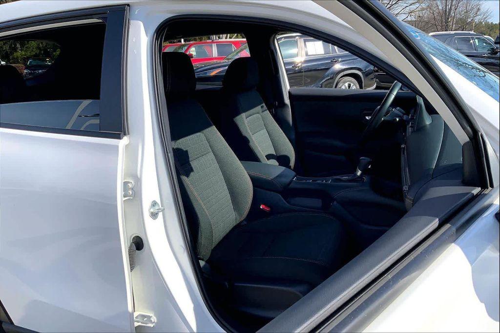 used 2025 Honda HR-V car, priced at $25,945