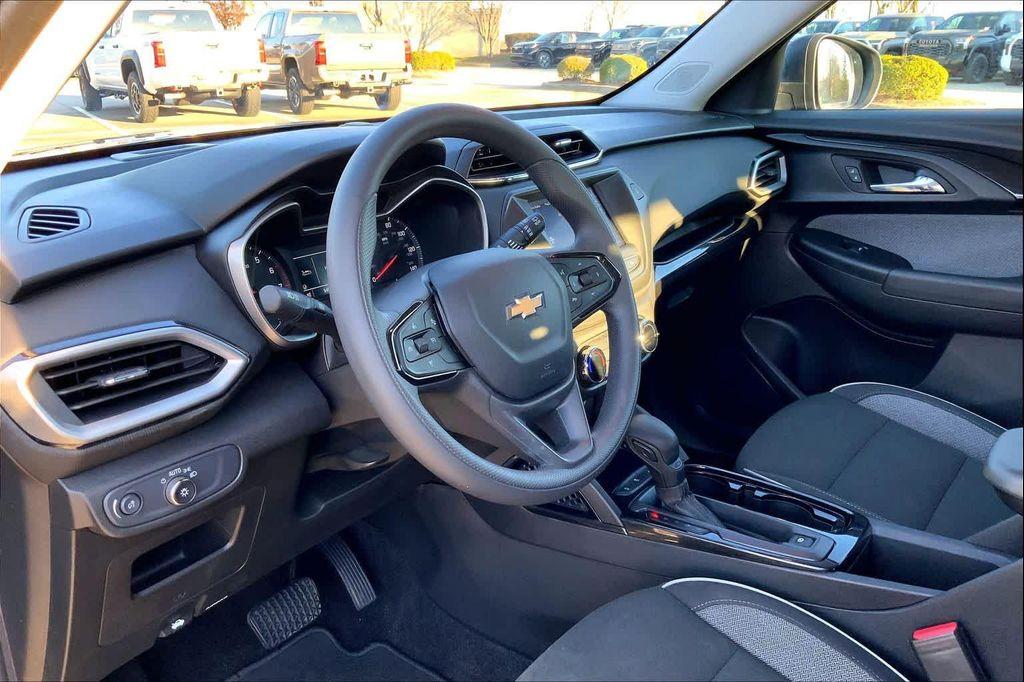 used 2023 Chevrolet TrailBlazer car, priced at $16,565